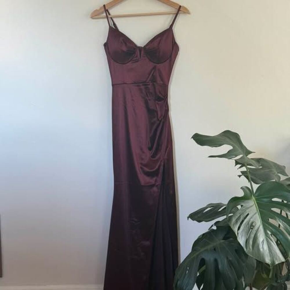 Windsor Burgundy Satin Maxi Dress Size XS